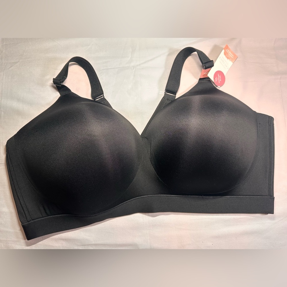 NWT Cacique Black Comfort Bliss Lightly Lined No-Wire Bra size 46DDD